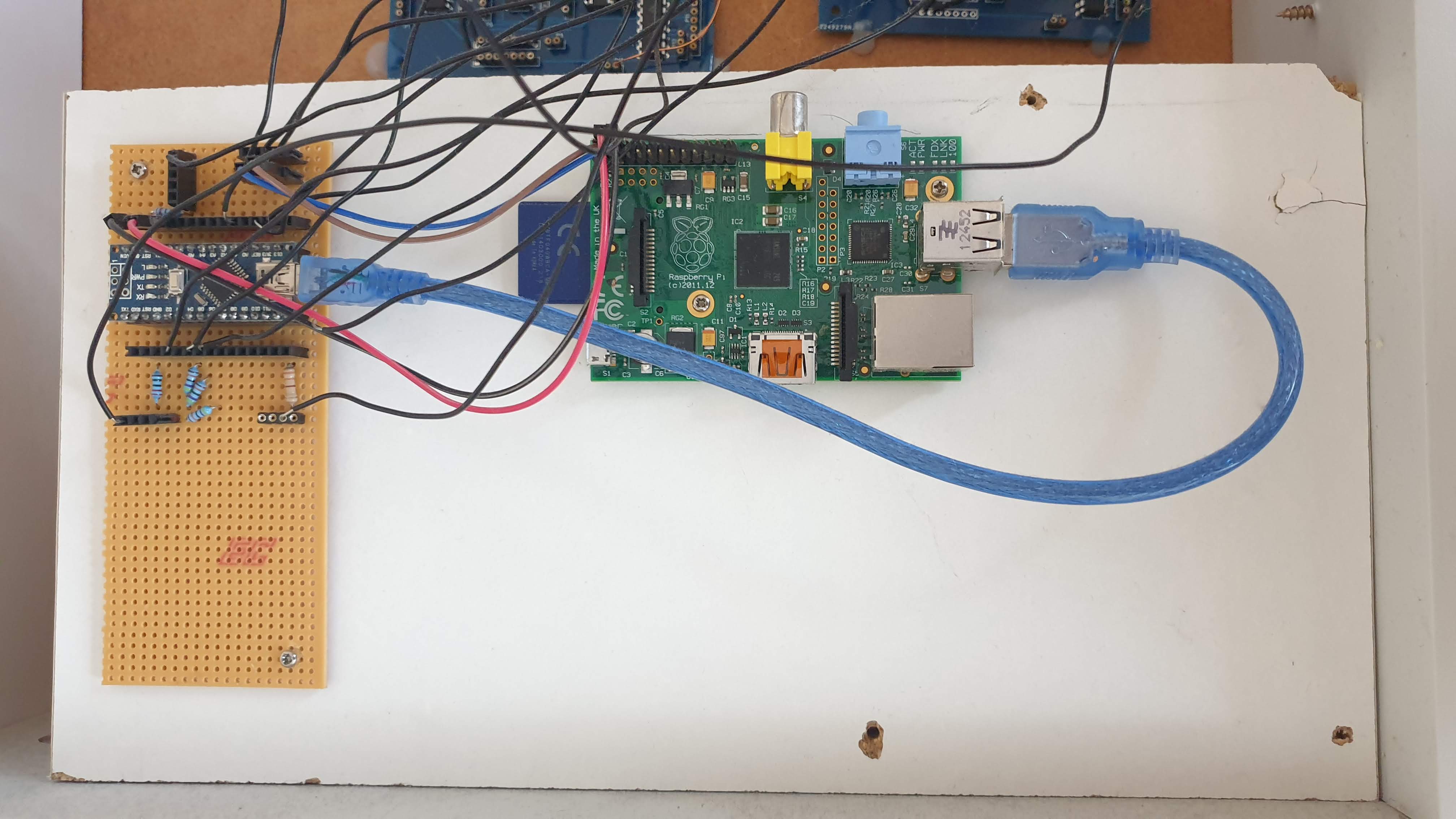Image of stripboard with Arduino installed in box